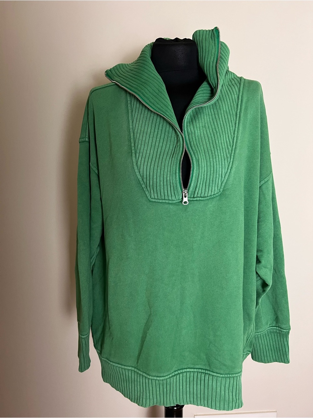 aerie Green Knit Sweater with Ribbed Sweatshirt NWOT